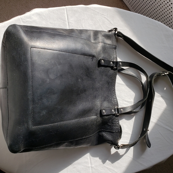 D7,961 M0851 Shoulder Bag Tote Leather made in Canada - Picture 6 of 10